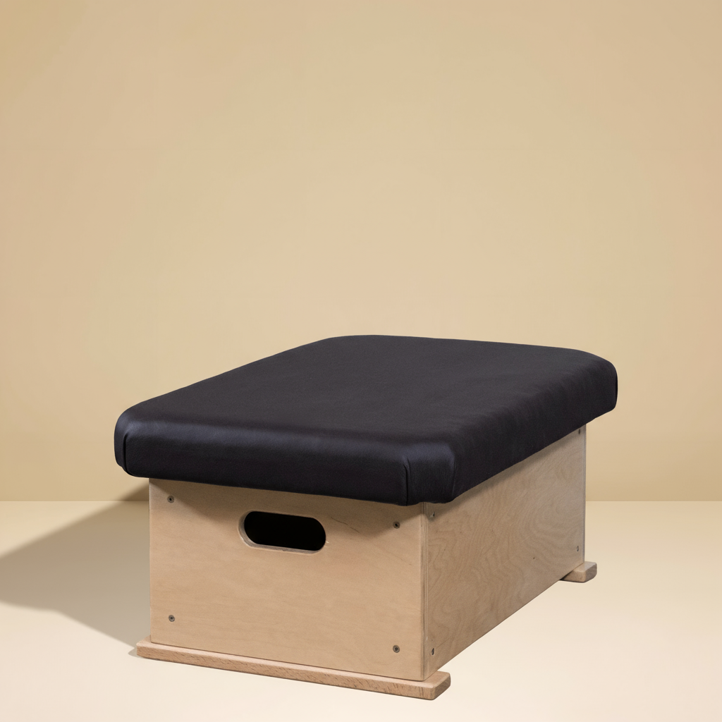 Tornazsámoly – fenyő káva szerkezettel, biztonságos és stabil kivitel